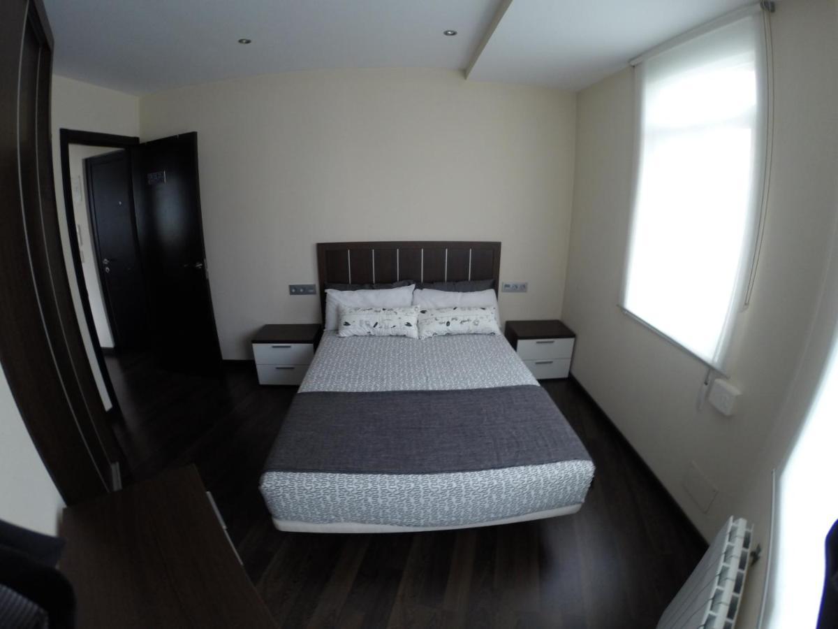 Coqueto Apartamento De 2 Habitaciones En Zona Estacion Tren A Coruña Exterior foto
