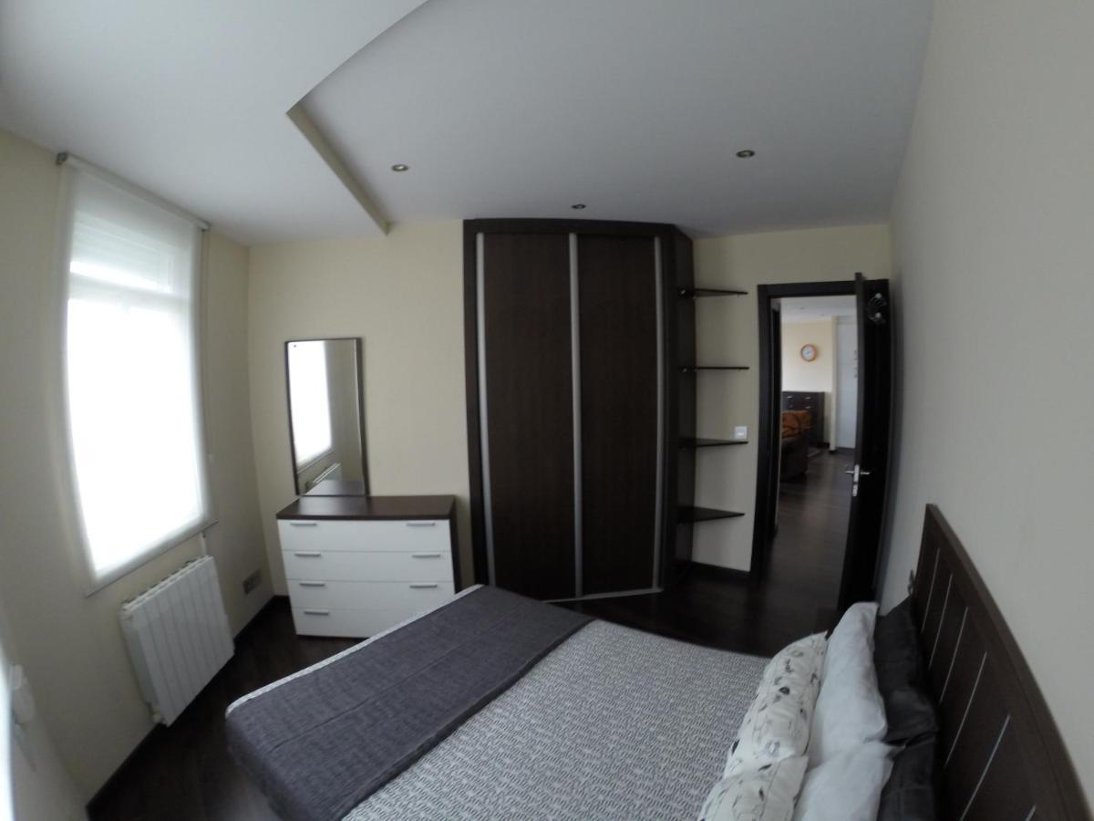 Coqueto Apartamento De 2 Habitaciones En Zona Estacion Tren A Coruña Exterior foto